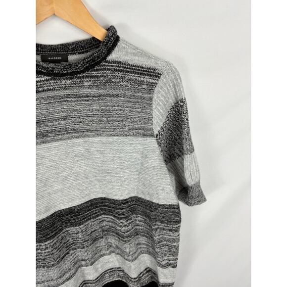 Halogen Short Sleeve Mock Neck Grey Black Knit Sweater Size Large - Picture 2 of 4